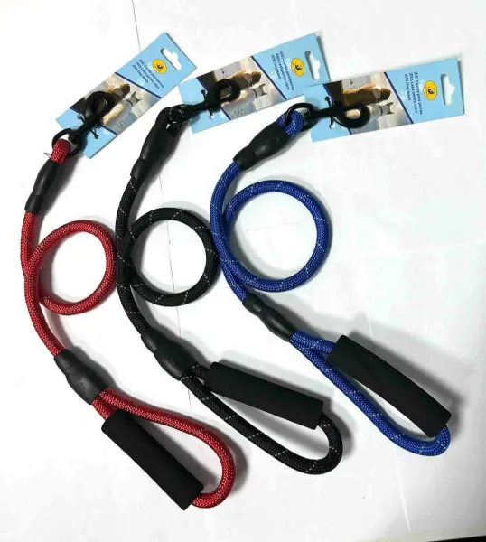 ​Lesă Engros pentru Câini Tip Coardă cu Mâner Ergonomic, model 2385